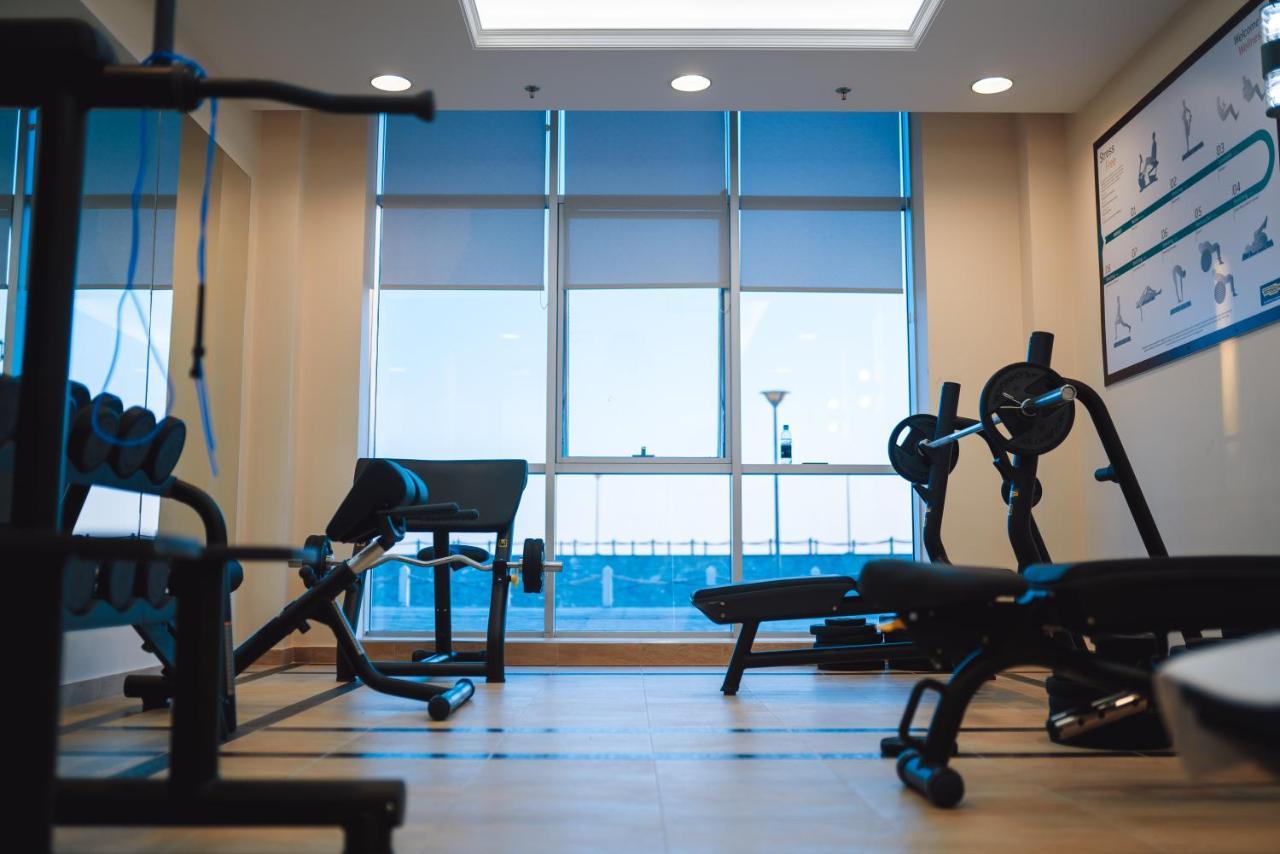 Caspian Riviera Grand Palace Hotel Aktau  Exterior photo The gym at the hotel